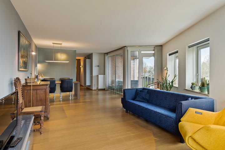 Photo 4 of Louis Beelstraat 19