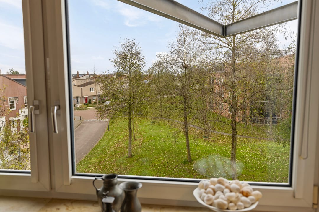 Foto 7 van Louis Beelstraat 19