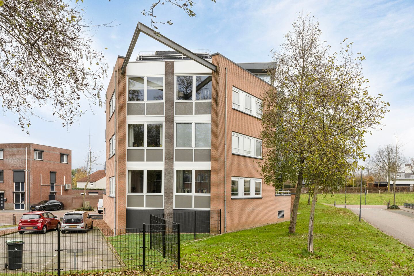 Foto 29 van Louis Beelstraat 19