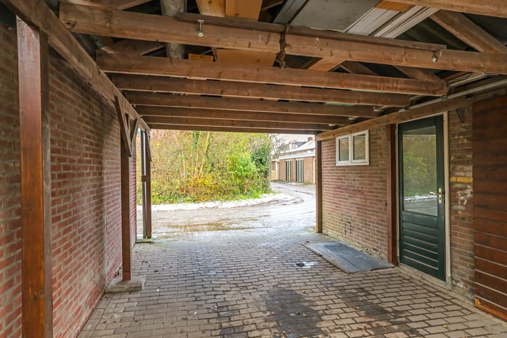 Bekijk foto 36 van Leerinkstraat 9