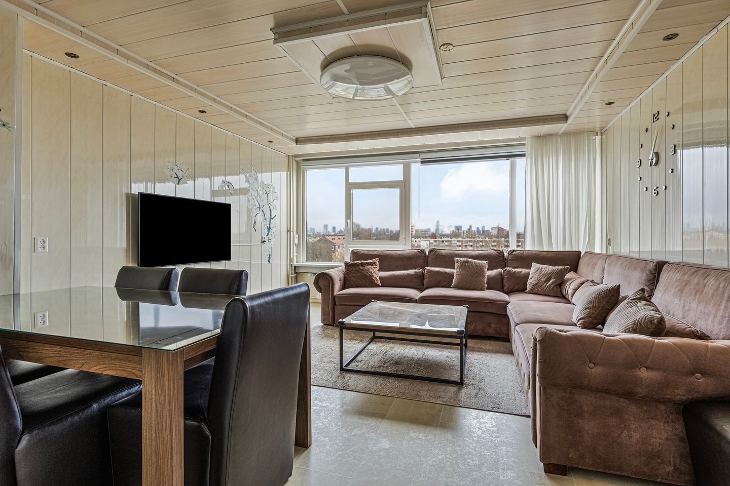 Foto 1 van Dieselstraat 56