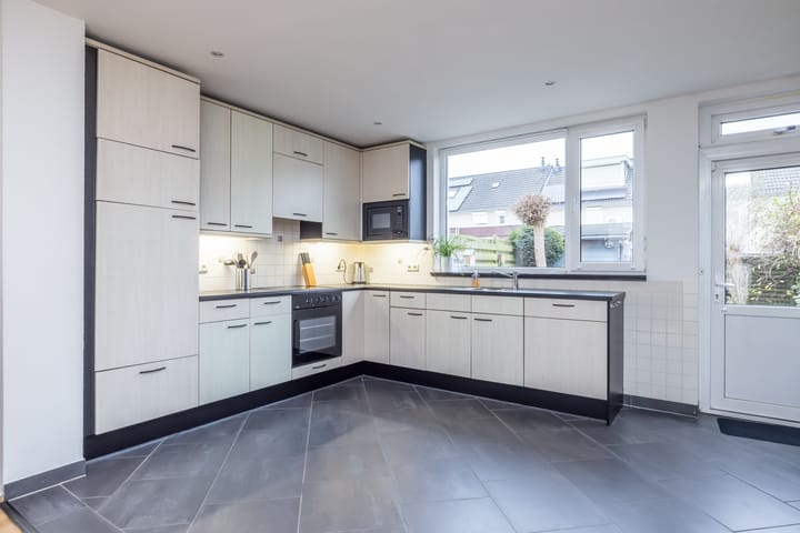 Foto 13 van Jules Kayserstraat 35