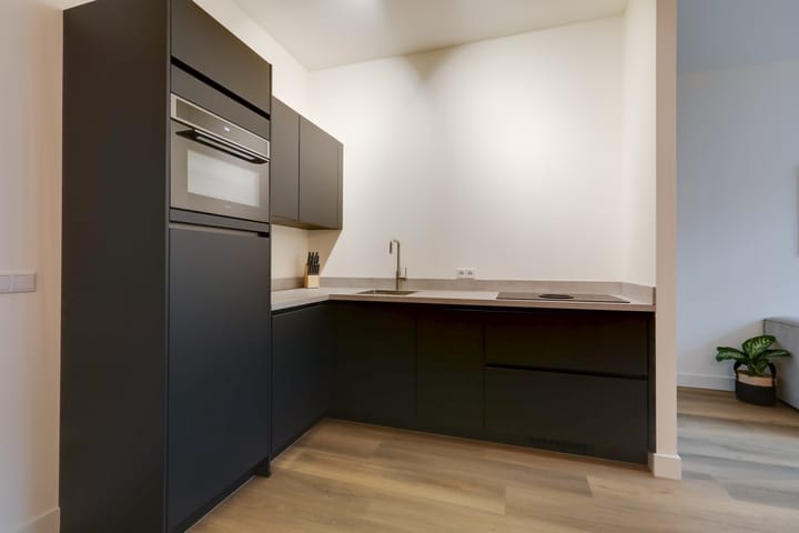 Foto 24 van Burgemeester van Nispenstraat 5-A03