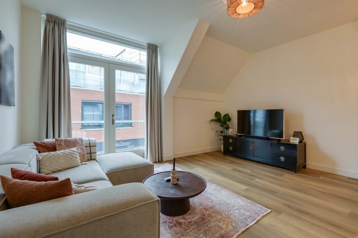 Foto 25 van Burgemeester van Nispenstraat 5-A03