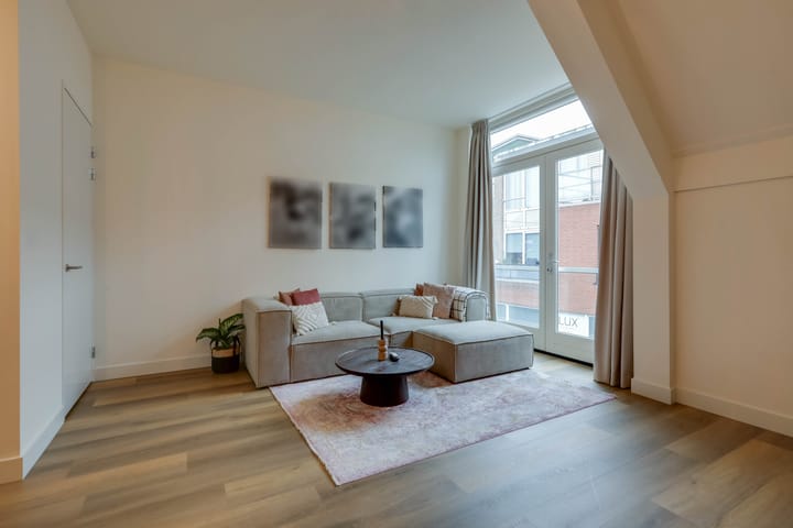 Foto 26 van Burgemeester van Nispenstraat 5-A03