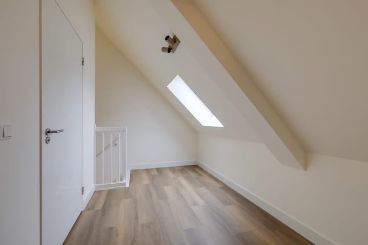 Foto 36 van Burgemeester van Nispenstraat 5-A03