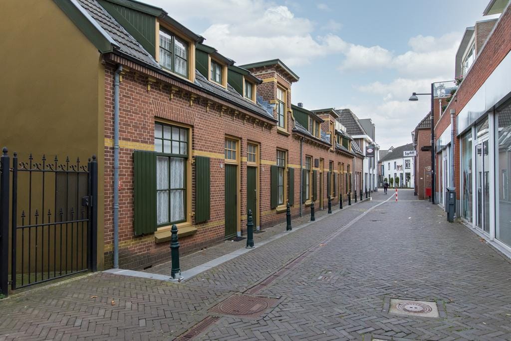 Photo 48 of Burgemeester van Nispenstraat 5-A03