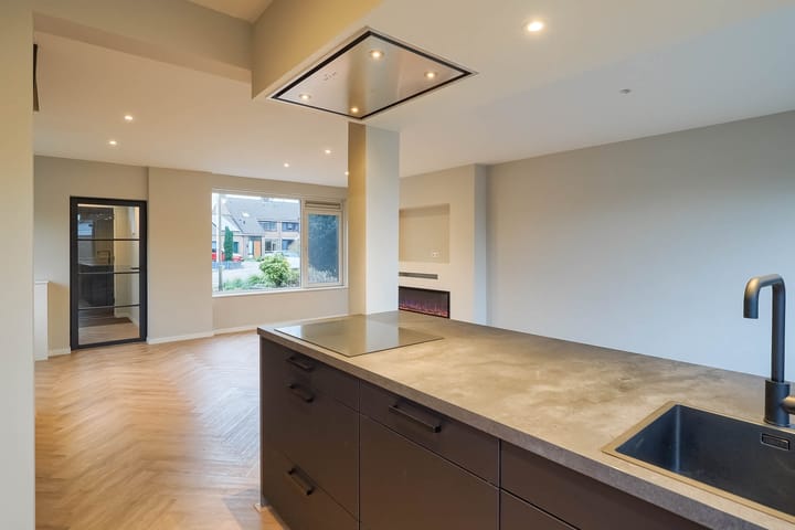 Photo 16 of Zeemansrond 23