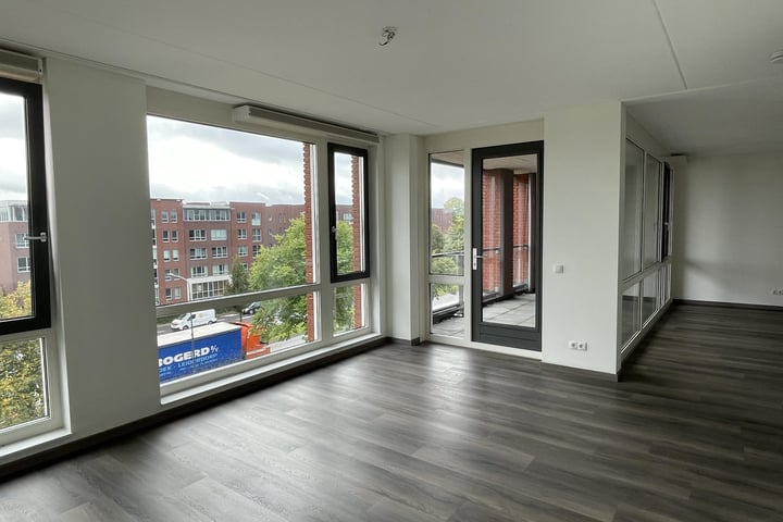 View photo 5 of Max Euwestraat 17