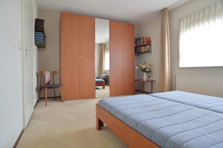 Photo 14 of Beatrixstraat 97