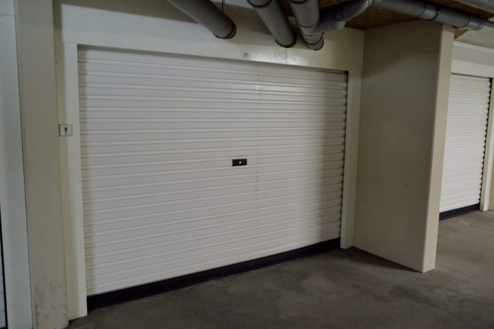 Photo 21 of Beatrixstraat 97