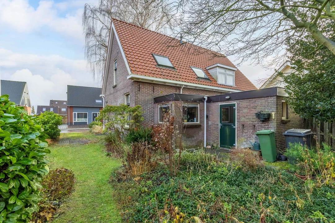 Photo 2 of Eikenlaan 25