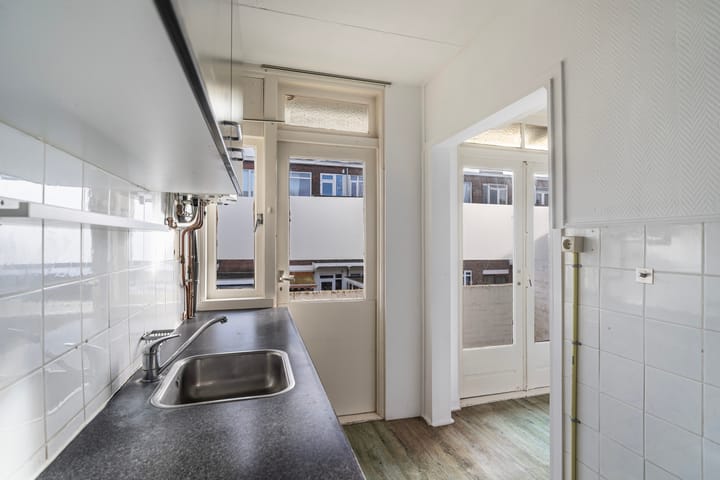 Foto 9 van Linnaeusstraat 224