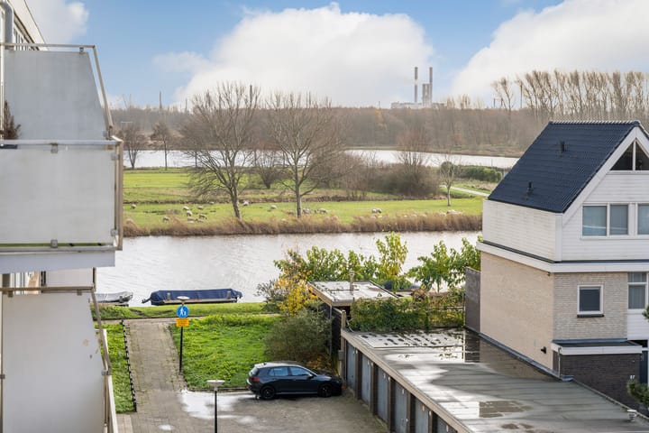 Foto 3 van Van Scorelstraat 74