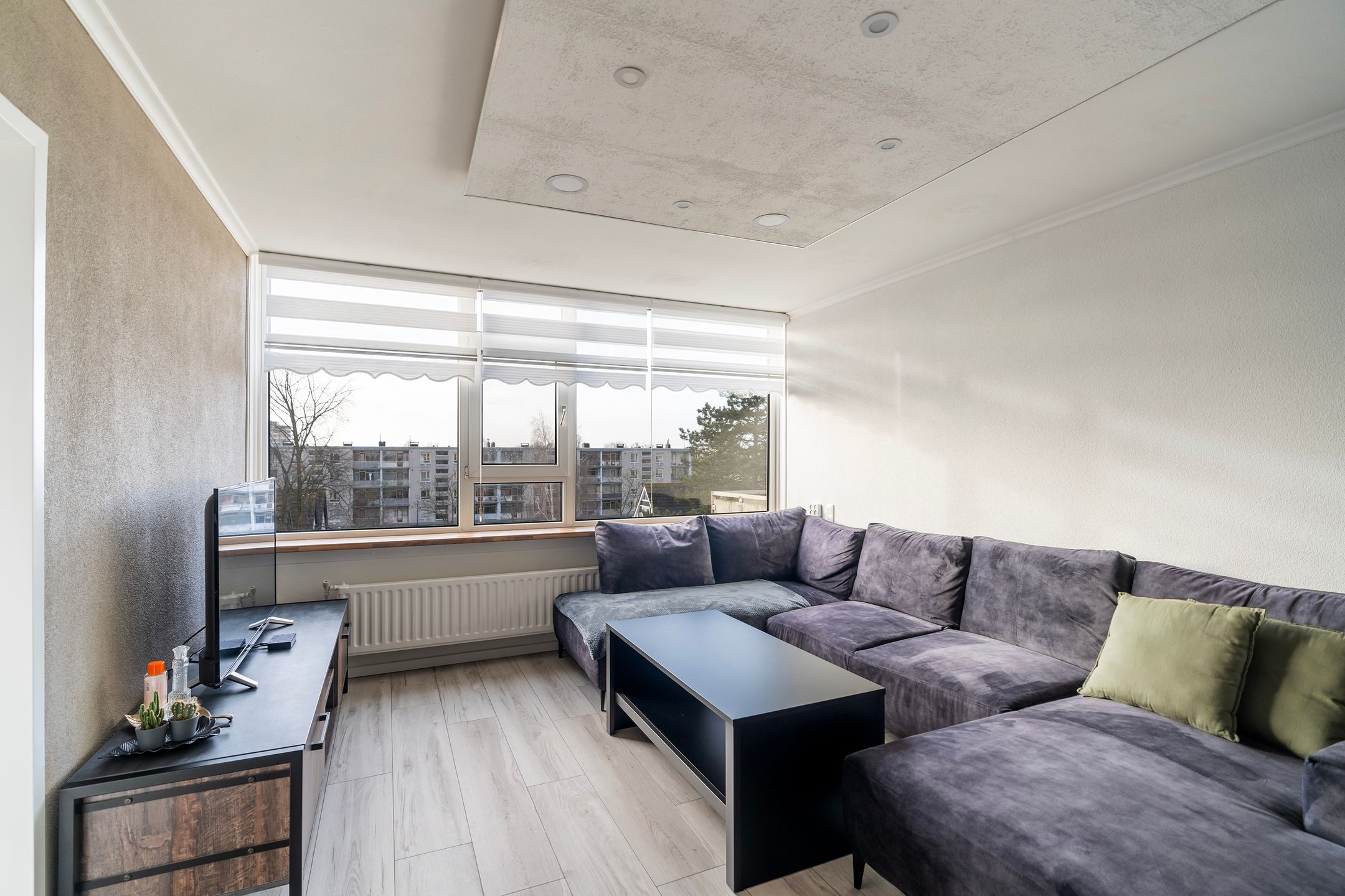 Photo 15 of Van Scorelstraat 74