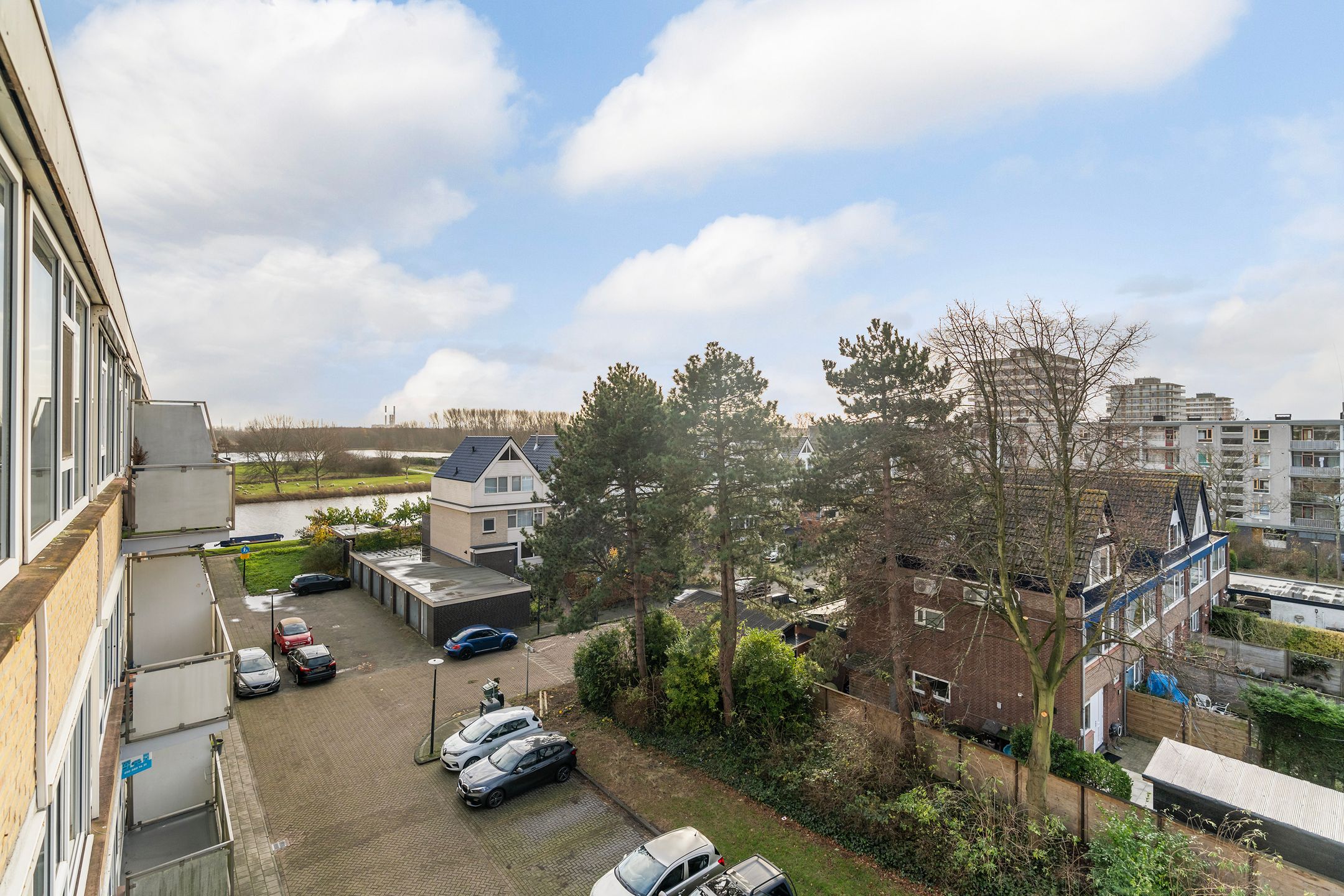 Photo 30 of Van Scorelstraat 74