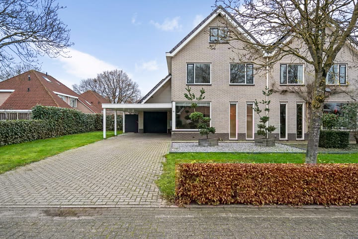 Foto 2 van Hagenhof 10