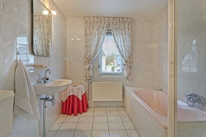 Foto 26 van Varenmos 11