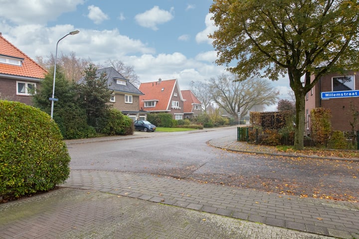 Bekijk foto 10 van Willemstraat 27