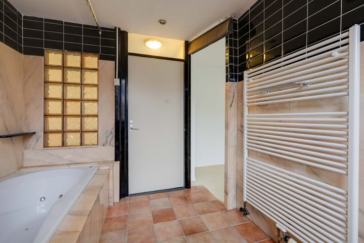 Foto 23 van Agnietenstraat 73