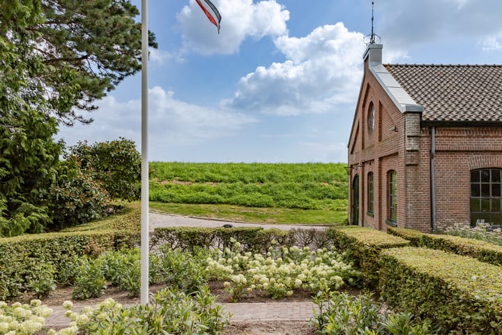 Foto 32 van Zuiderdijk 1