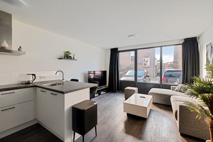 Foto 9 van Botersteeg 1-B