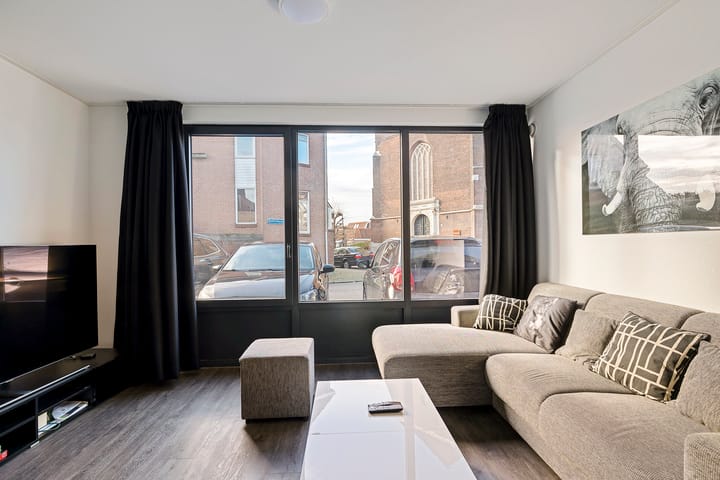 Foto 10 van Botersteeg 1-B