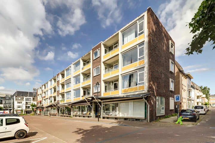 Bekijk foto 4 van Ir J.P. van Muijlwijkstraat 47-2