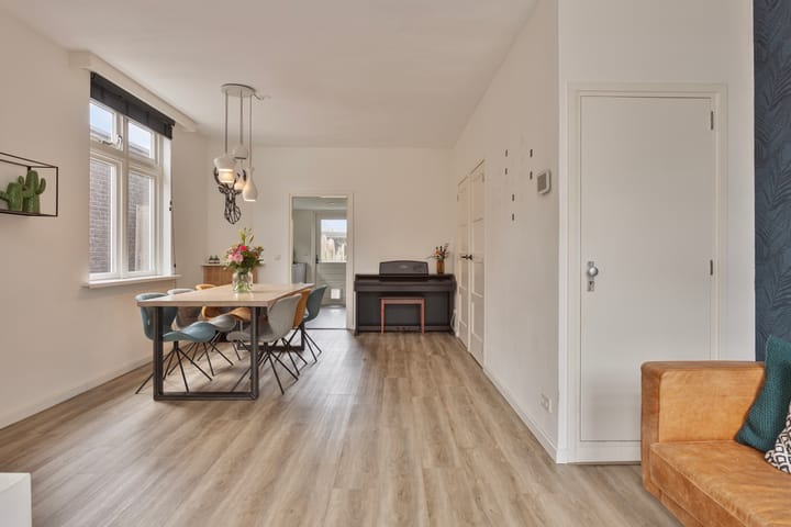 Foto 15 van Tramstraat 71