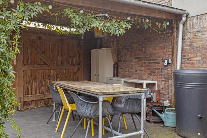 Foto 28 van Tramstraat 71