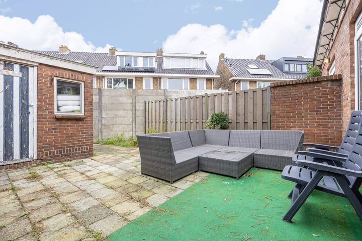 Foto 24 van Grensstraat 45