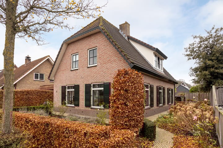 Photo 12 of Hoefslag 10