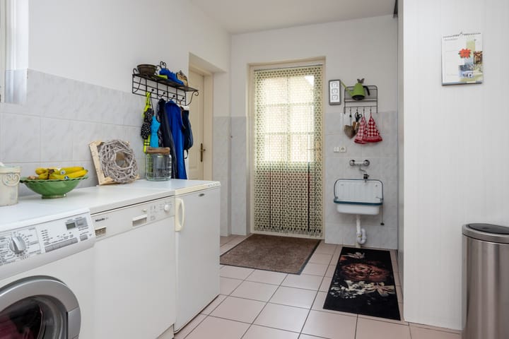 Photo 32 of Hoefslag 10