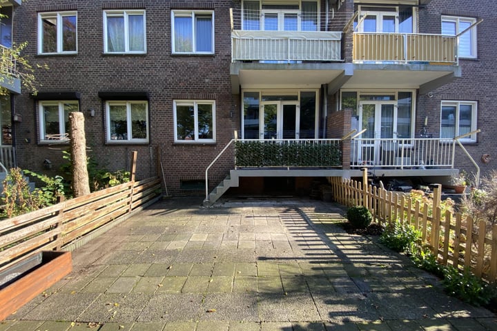 Bekijk foto 4 van Dorpsweg 81-A