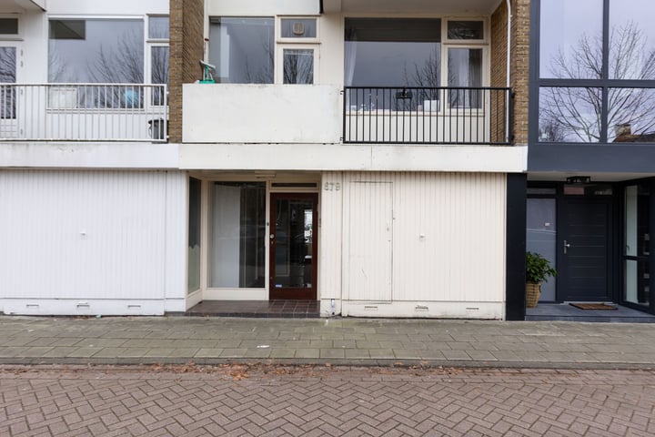 Bekijk foto 2 van Van Boshuizenstraat 679