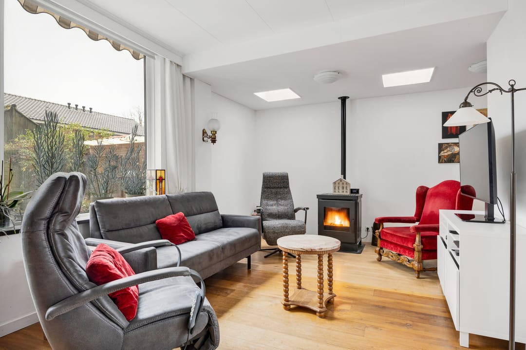 Foto 8 van Burg G H Mulierstraat 18