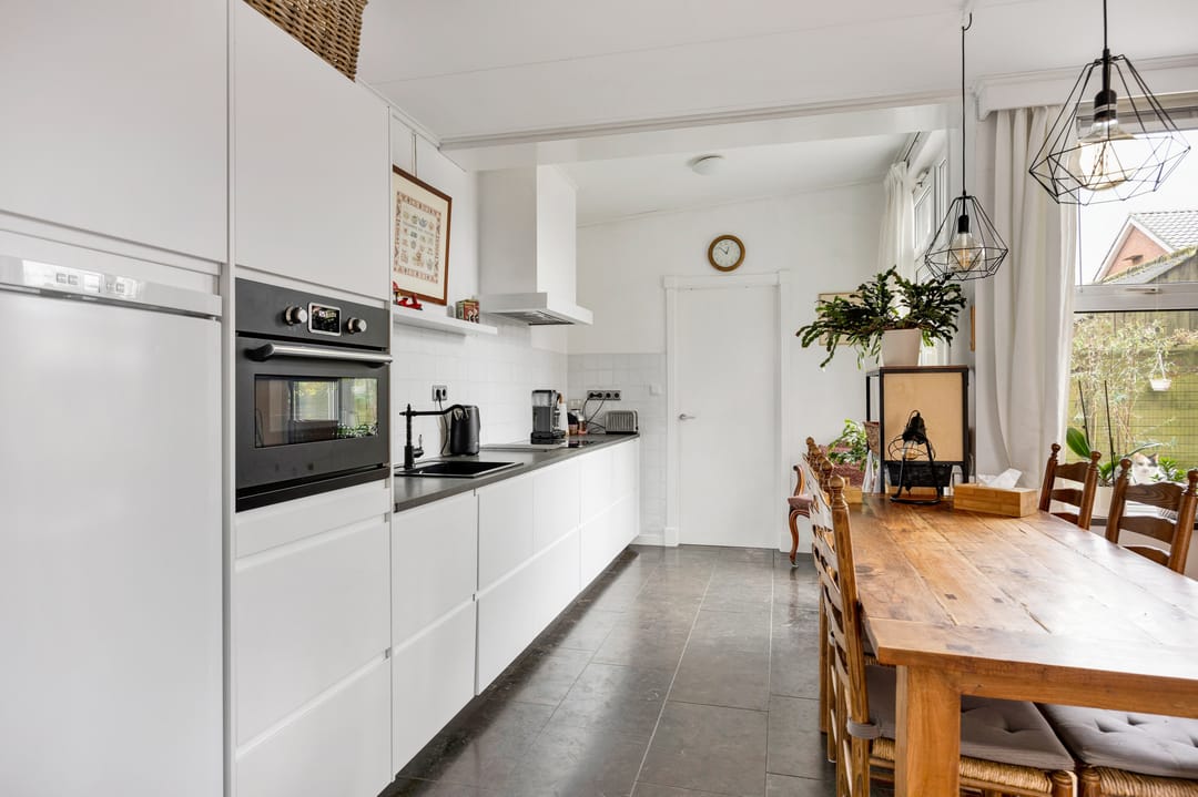 Foto 13 van Burg G H Mulierstraat 18