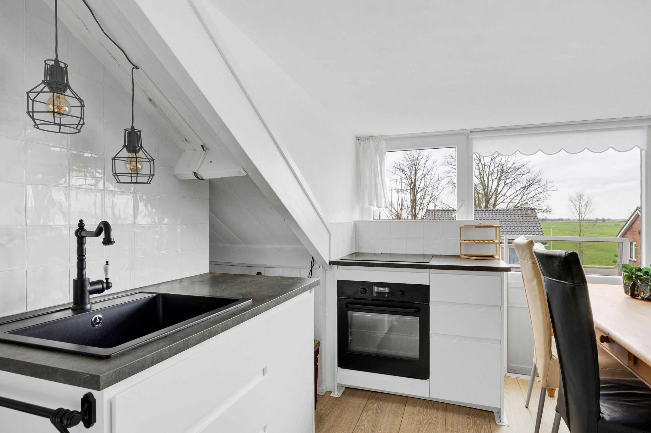 Foto 27 van Burg G H Mulierstraat 18