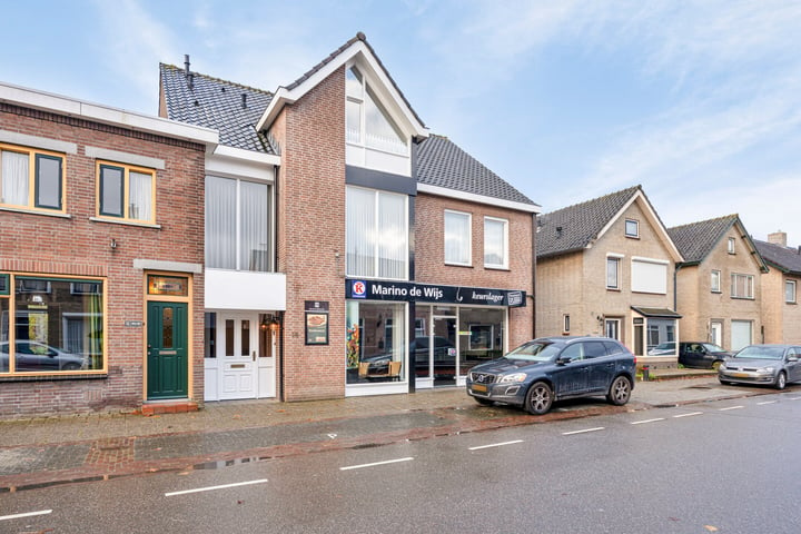 Adelstraat 14, Made