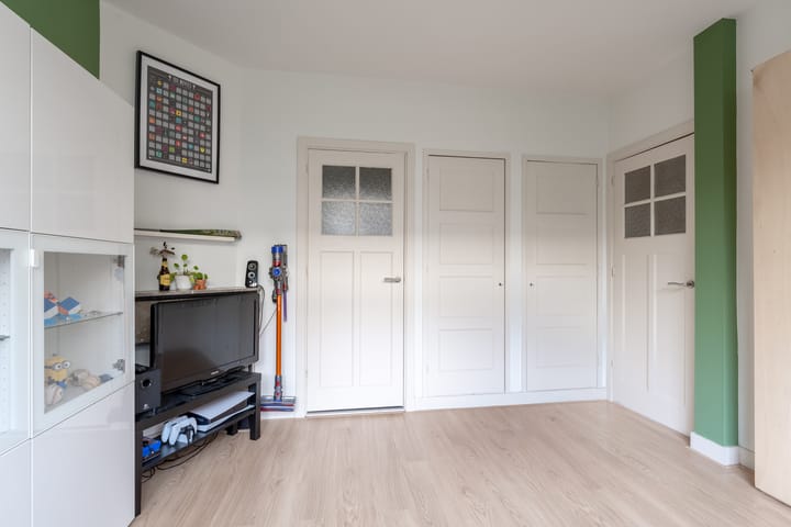 Foto 19 van Van Vlooswijkstraat 11-B01