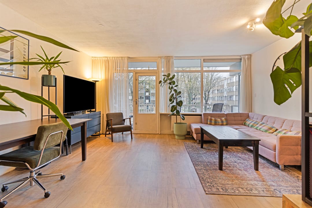 Foto 2 van Grootzeil 107