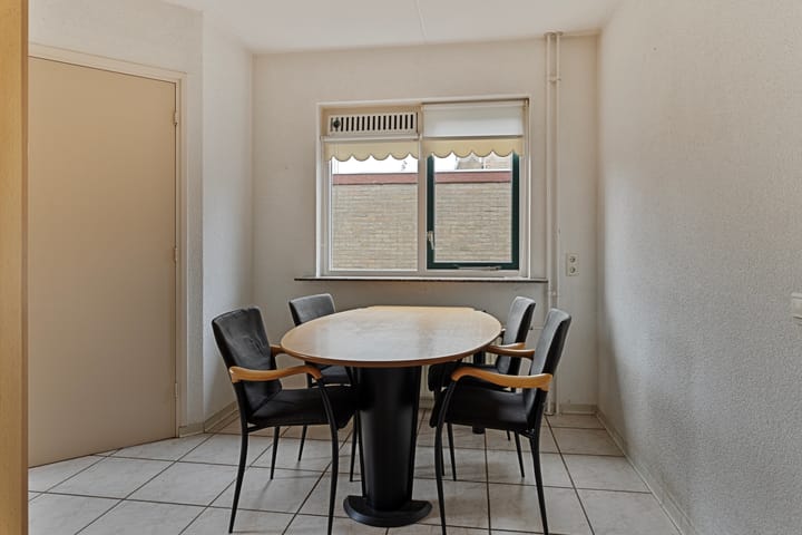 Foto 8 van Schoolstraat 17