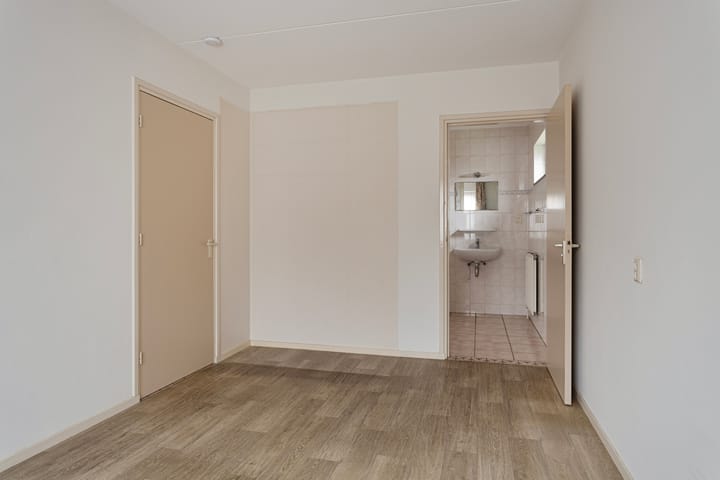 Foto 11 van Schoolstraat 17