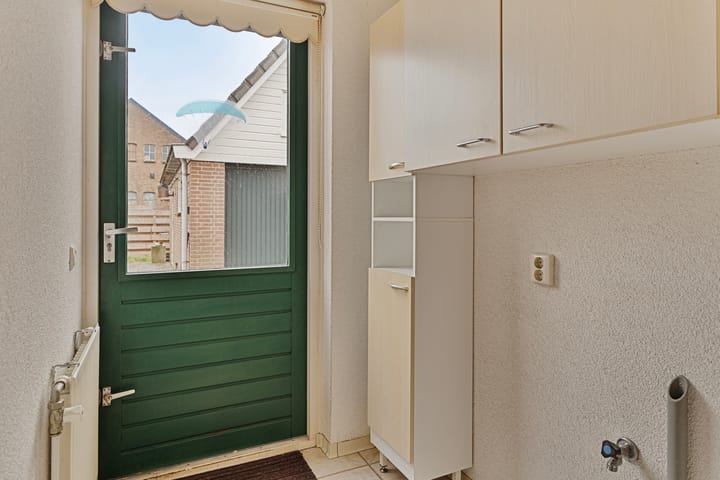 Foto 16 van Schoolstraat 17