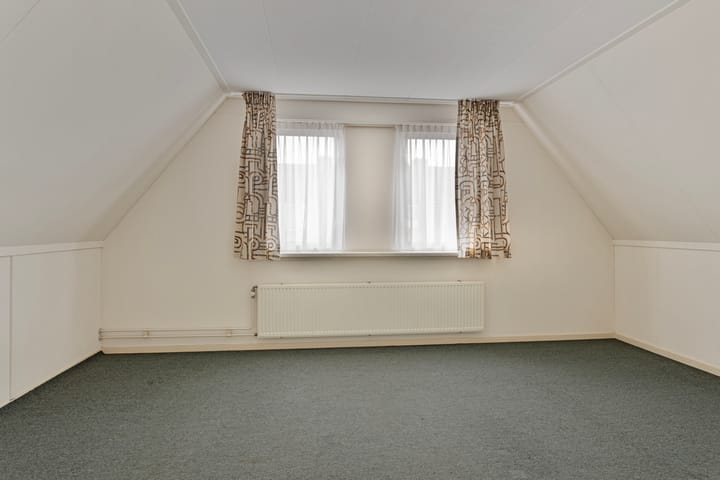 Foto 20 van Schoolstraat 17