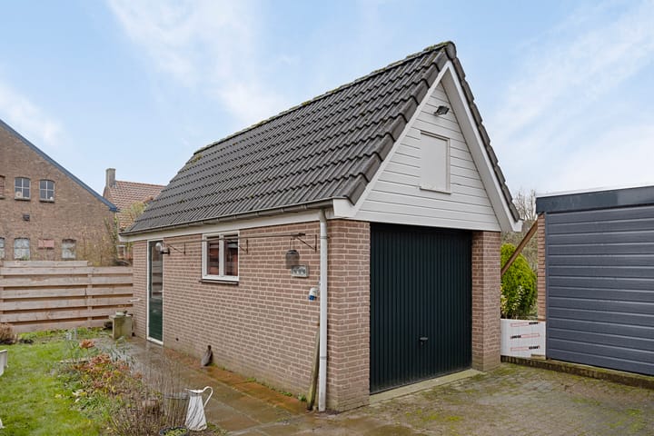 Foto 26 van Schoolstraat 17