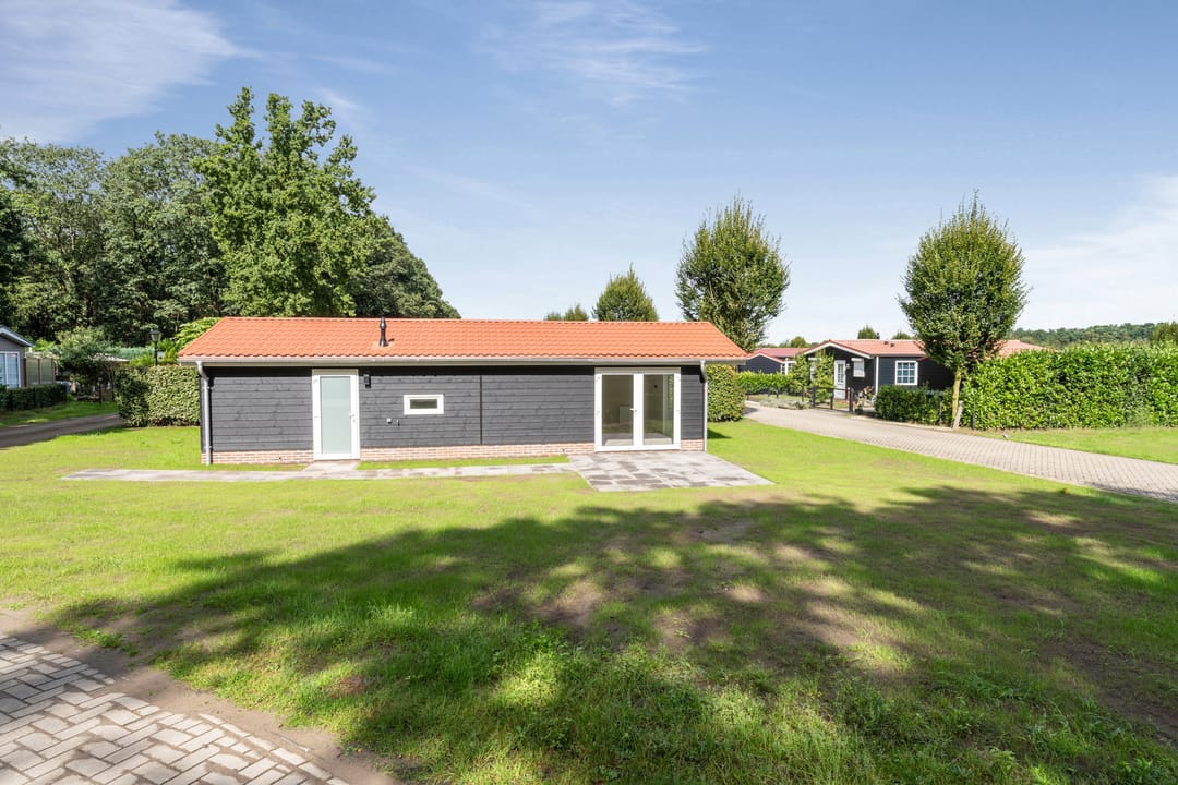 Foto 1 van Bredaseweg 16-WNN1