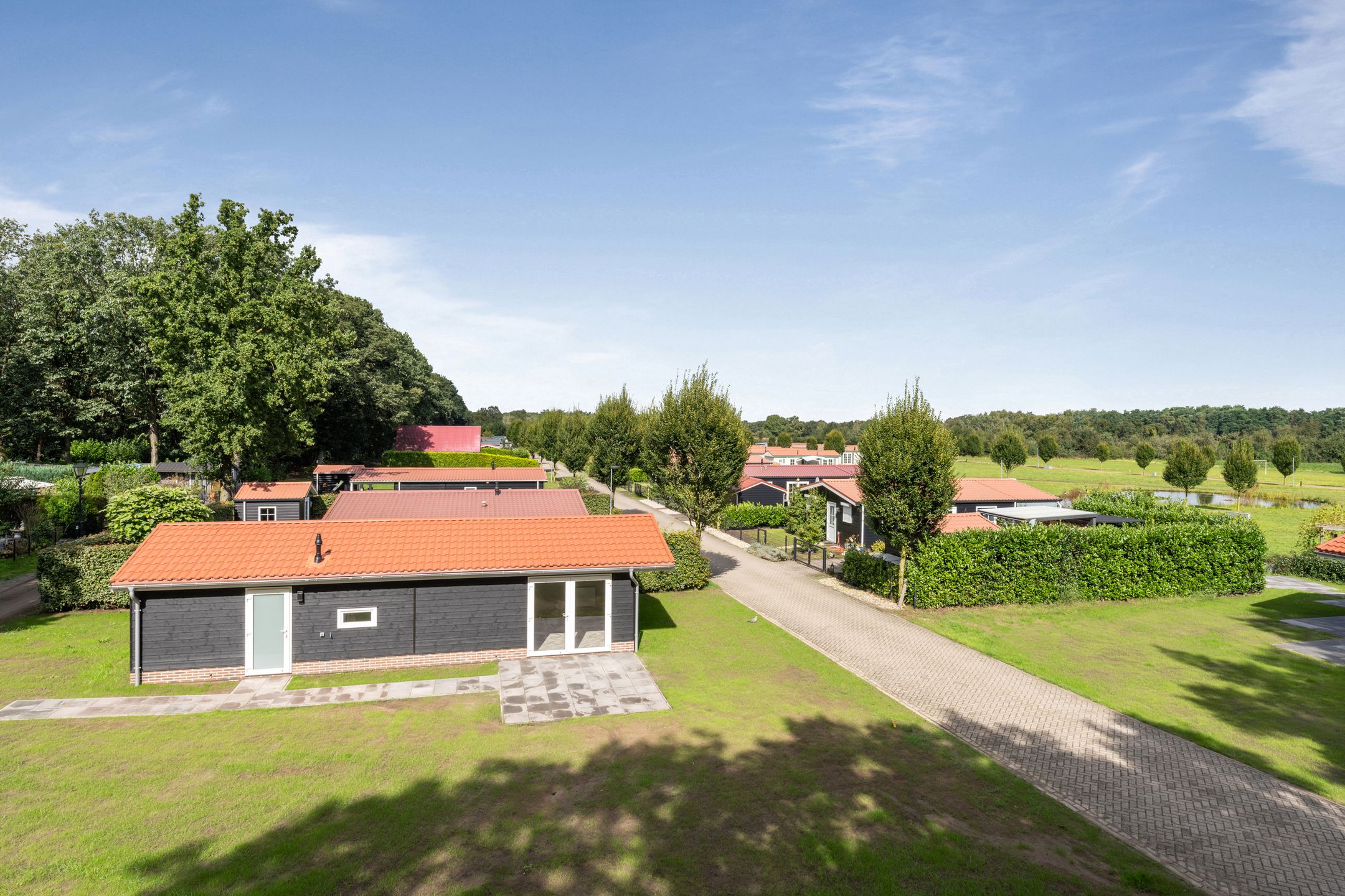 2-bedroom freehold villa in Baarle-Nassau — photo 4 of 5