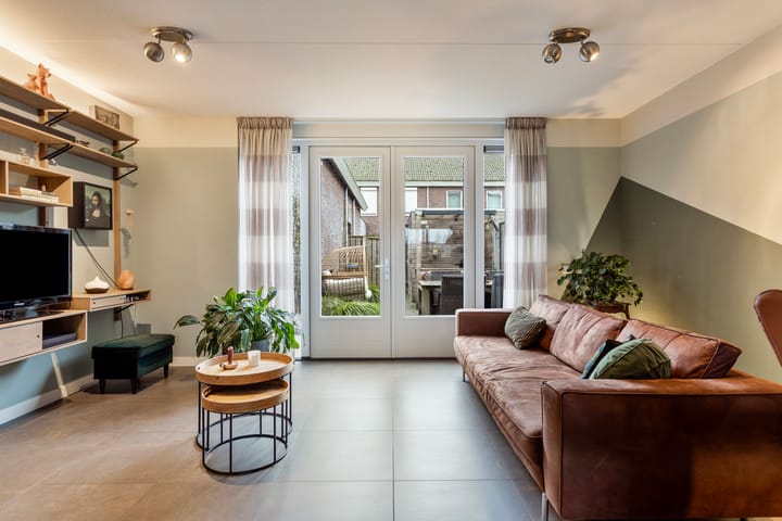 Foto 8 van Suurhoffstraat 38