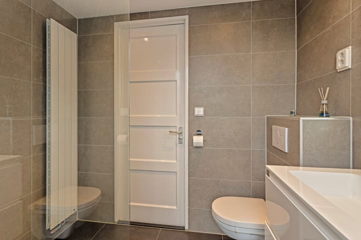 Foto 13 van Evertsenstraat 70